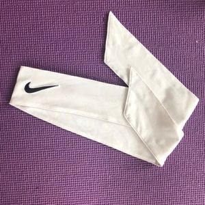 Nike Dri-Fit tie headband